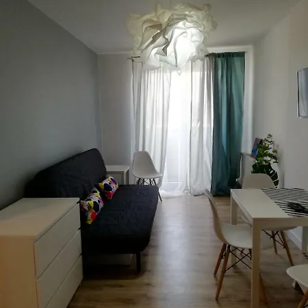 Bluebird Legnicka Center Apartment *